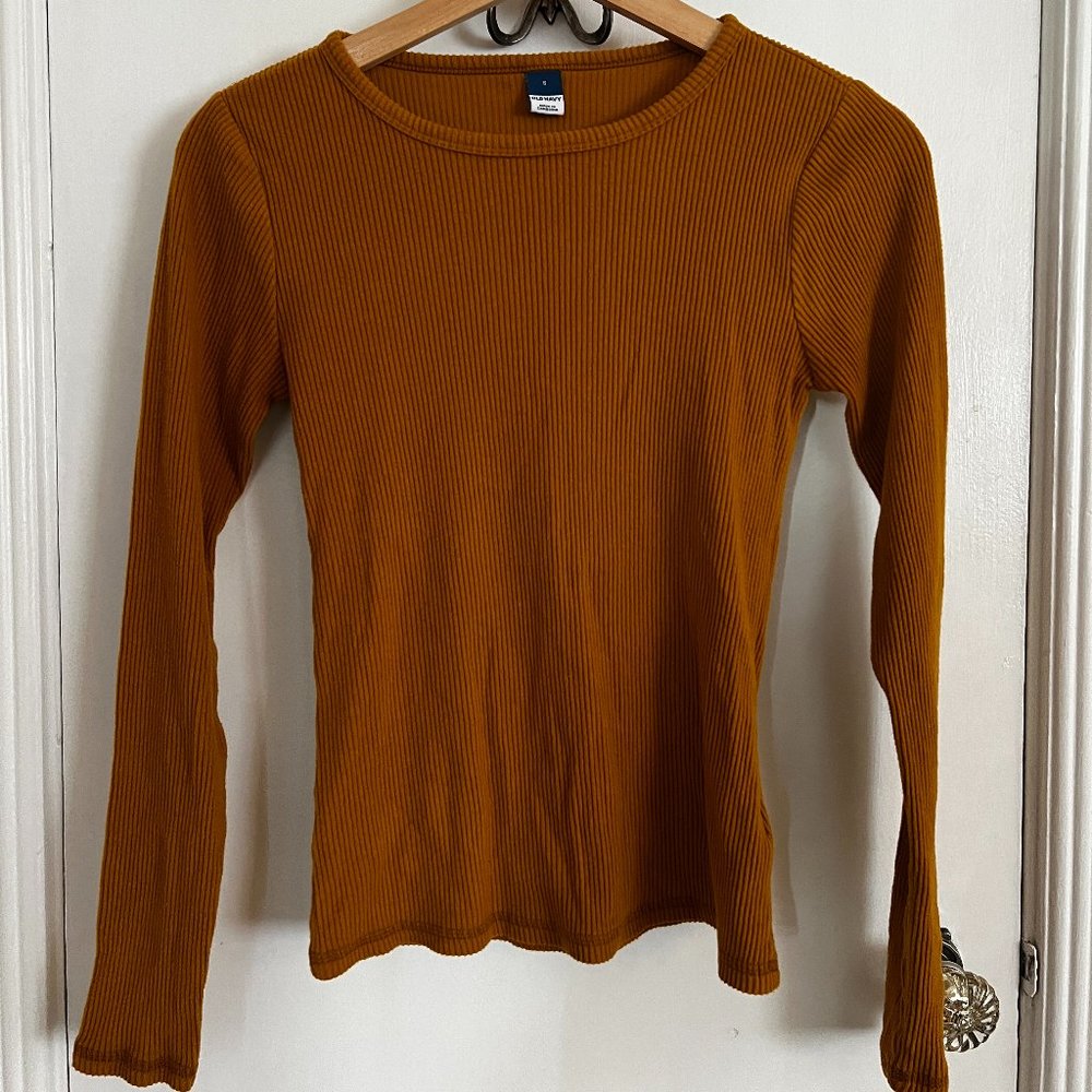 Old Navy Plush Long Sleeve crewneck, size S, Baltic Amber